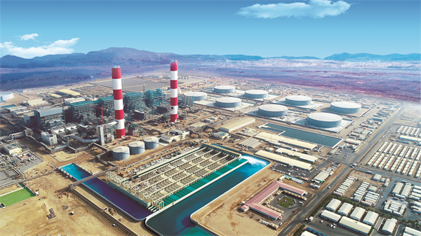 中国电建山东电建三公司EPC总承包的全球在建最大燃油电站——沙特延布三期5×660MW燃油电站.jpg