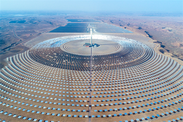 1 摩洛哥努奥二三期光热电站全景.jpg