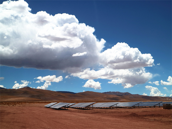 1644998031198077266.jpg 2018-06-01胡胡伊高查瑞光伏项目现场.jpg