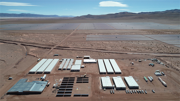 1644998038095025479.jpg 项目现场营地.jpg