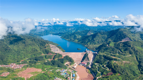 1-2中国电建投资建设的老挝南欧江流域梯级水电站（七级水电站）.jpg
